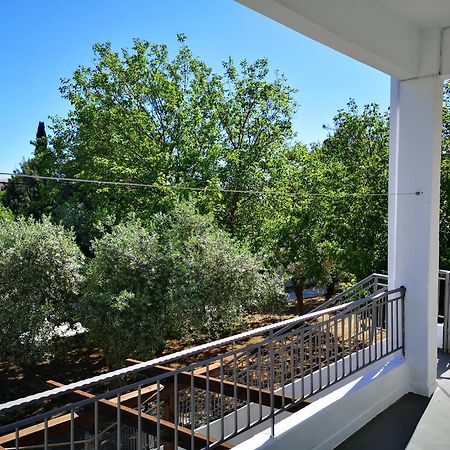 Venice Deluxe Studios Pefkari Extérieur photo